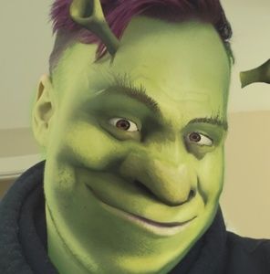 Meet your Posher, Thomas